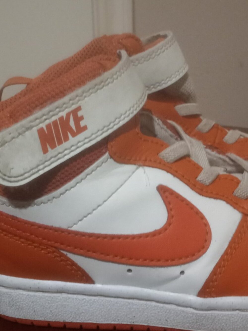 Nike Court Borough Mid High White Orange Size 11.5C Athletic Shoes CD7783-128 - Picture 4 of 12